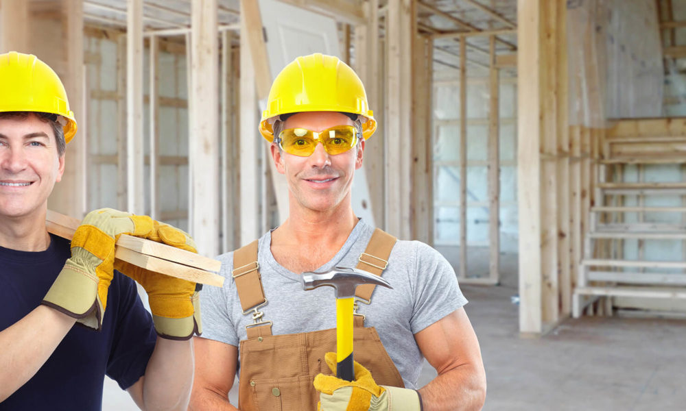 What is the role of a home remodeling contractor?