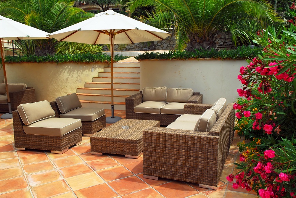 Wicker Up Your Outdoor Space: Stylish & Durable Furniture Options