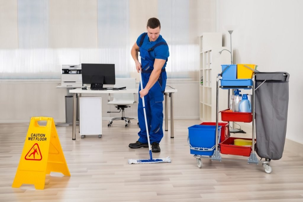 Commercial Cleaning in Greenville: A Pathway to a Cleaner, Healthier Business Environment Commercial cleaning